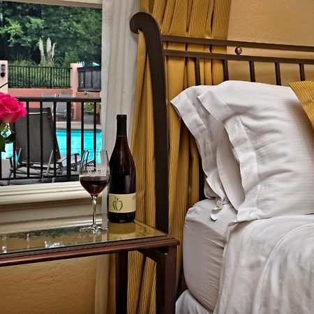 Applewood Inn Гърнвил Екстериор снимка