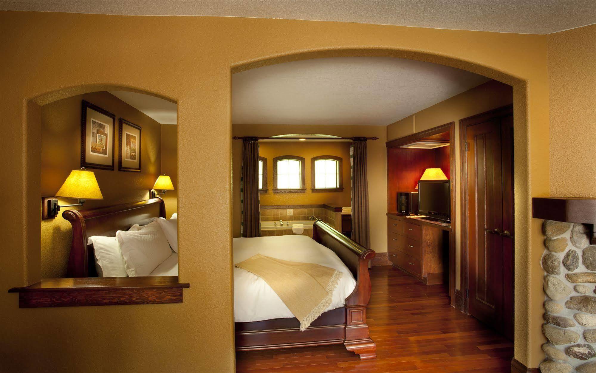 Applewood Inn Гърнвил Екстериор снимка