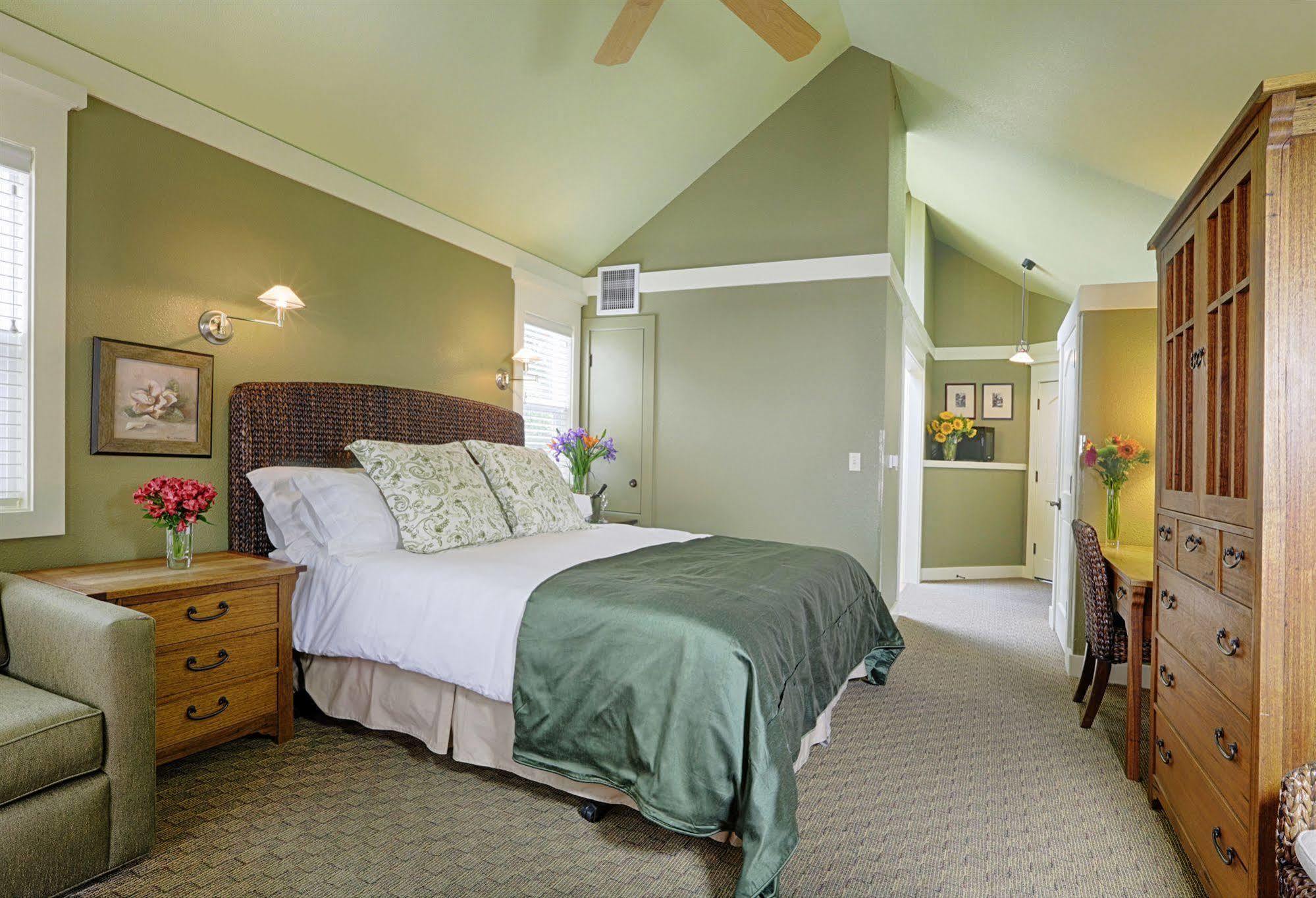 Applewood Inn Гърнвил Екстериор снимка